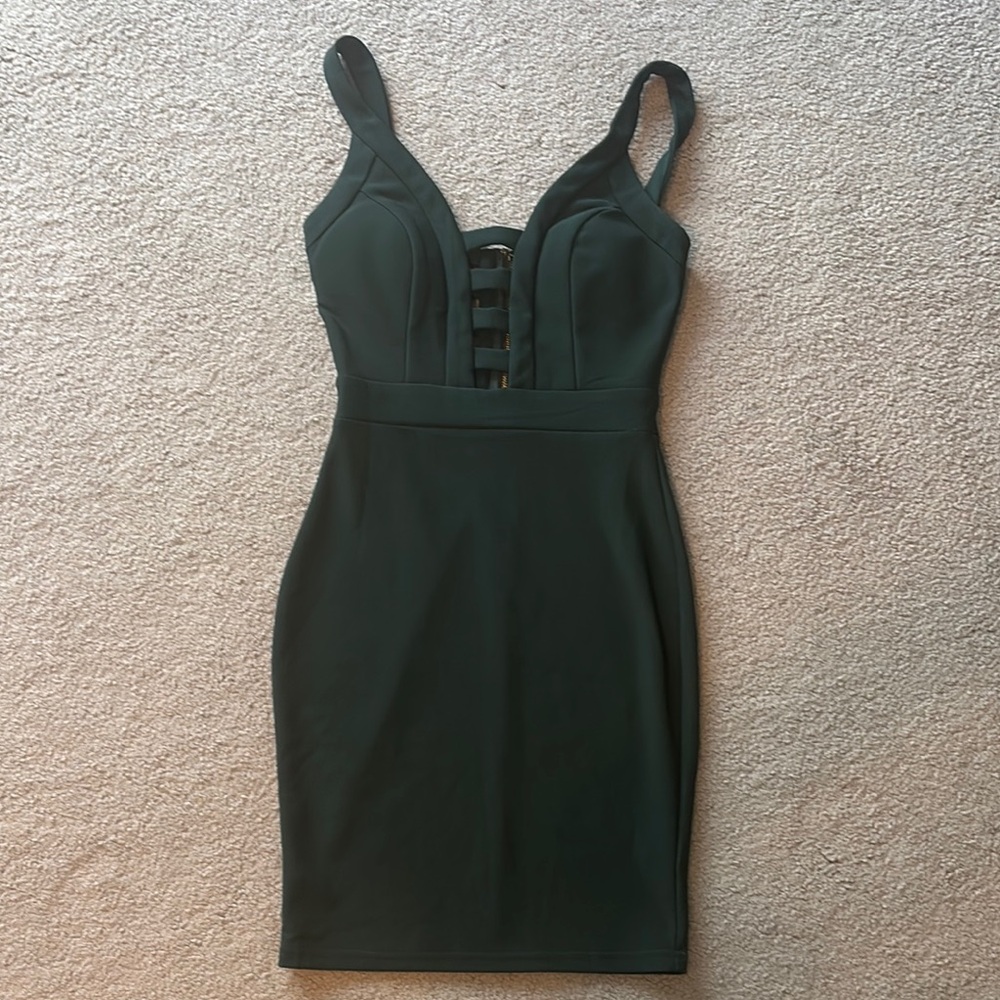 Trac Green Sweetheart Bodycon Midi Dress
